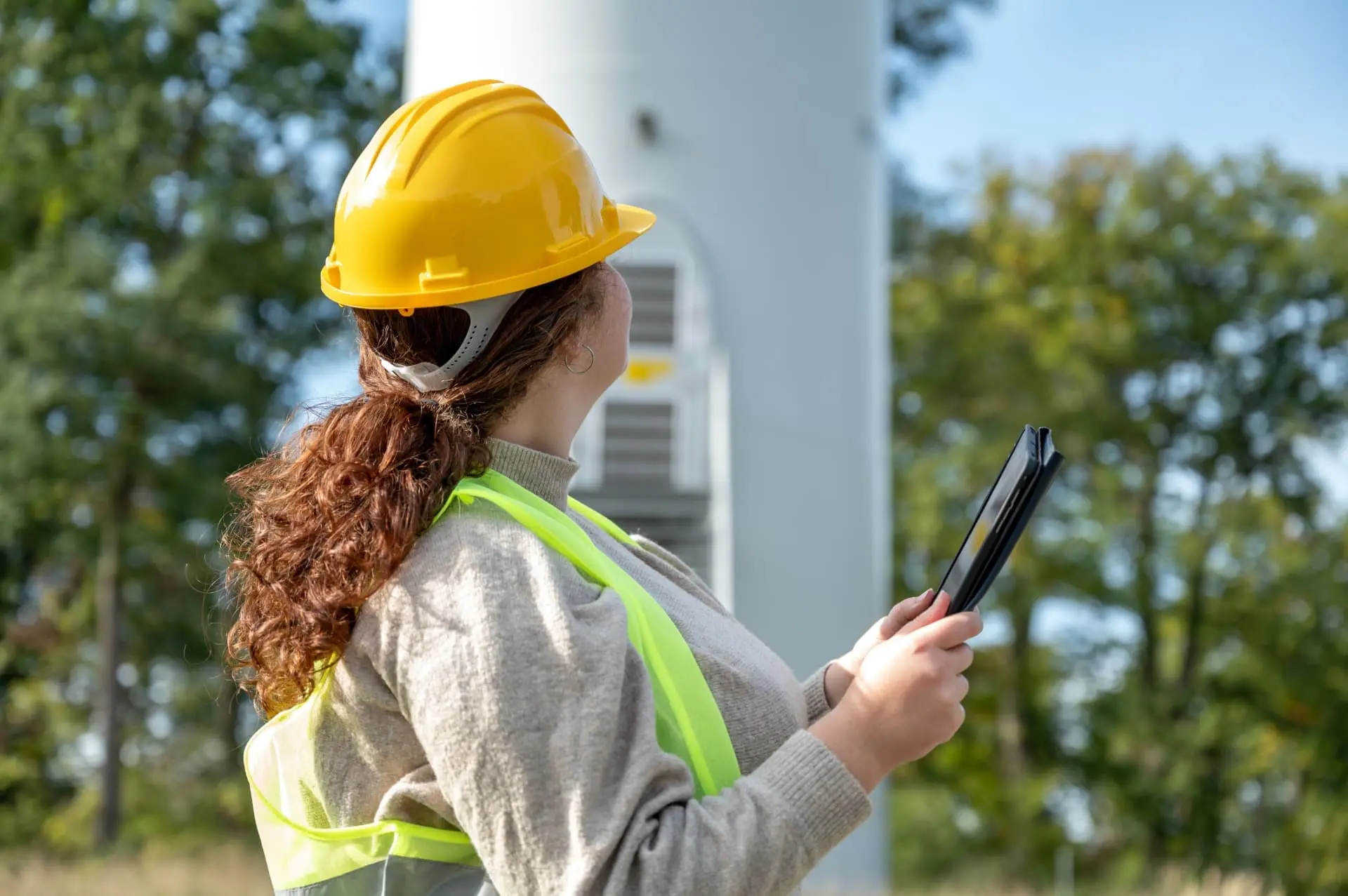 Digitalização no setor elétrico: o que é, benefícios e impactos para empresas